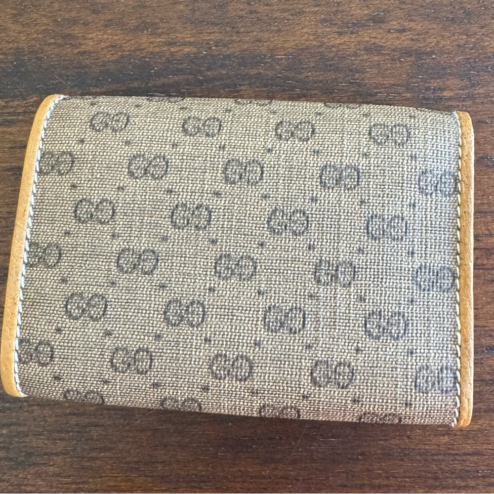 Gucci GG Monogram Key Holder w/Box - Picture 2 of 15